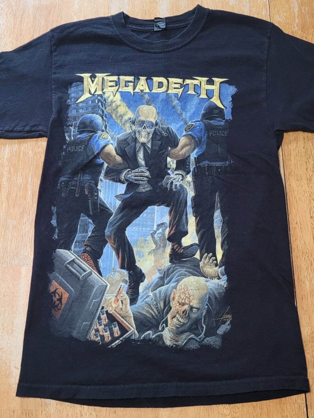 Small Vintage Megadeath Peace Sells Rattlehead M&O Gold Graphic Concert T Shirt